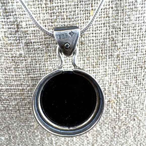 Silpada Sterling Silver Matte Faceted Black Onyx Pendant Necklace N1627 - Picture 6 of 10